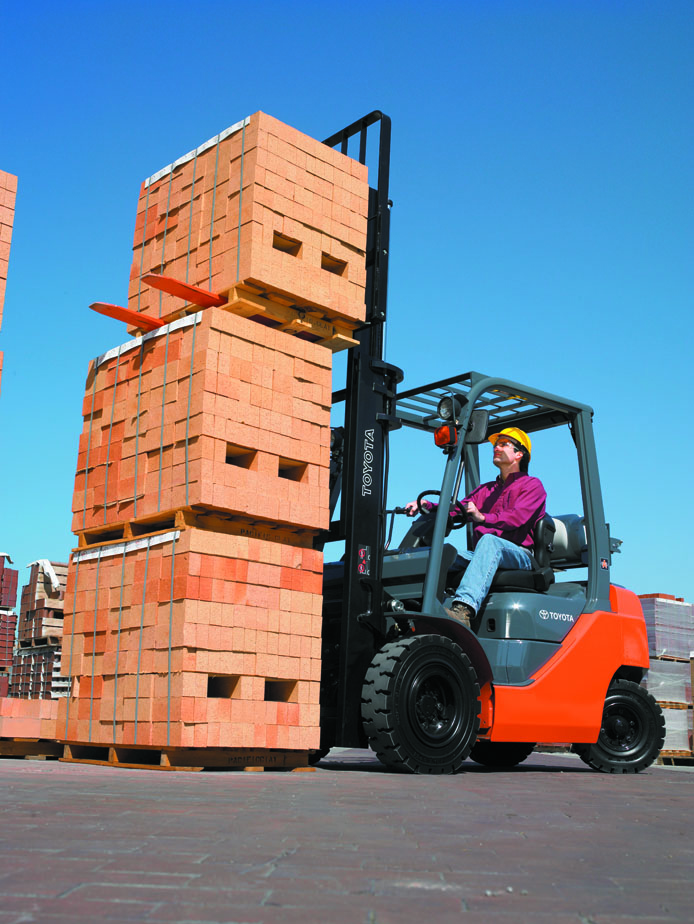 Core IC Pneumatic Forklift - Image 4