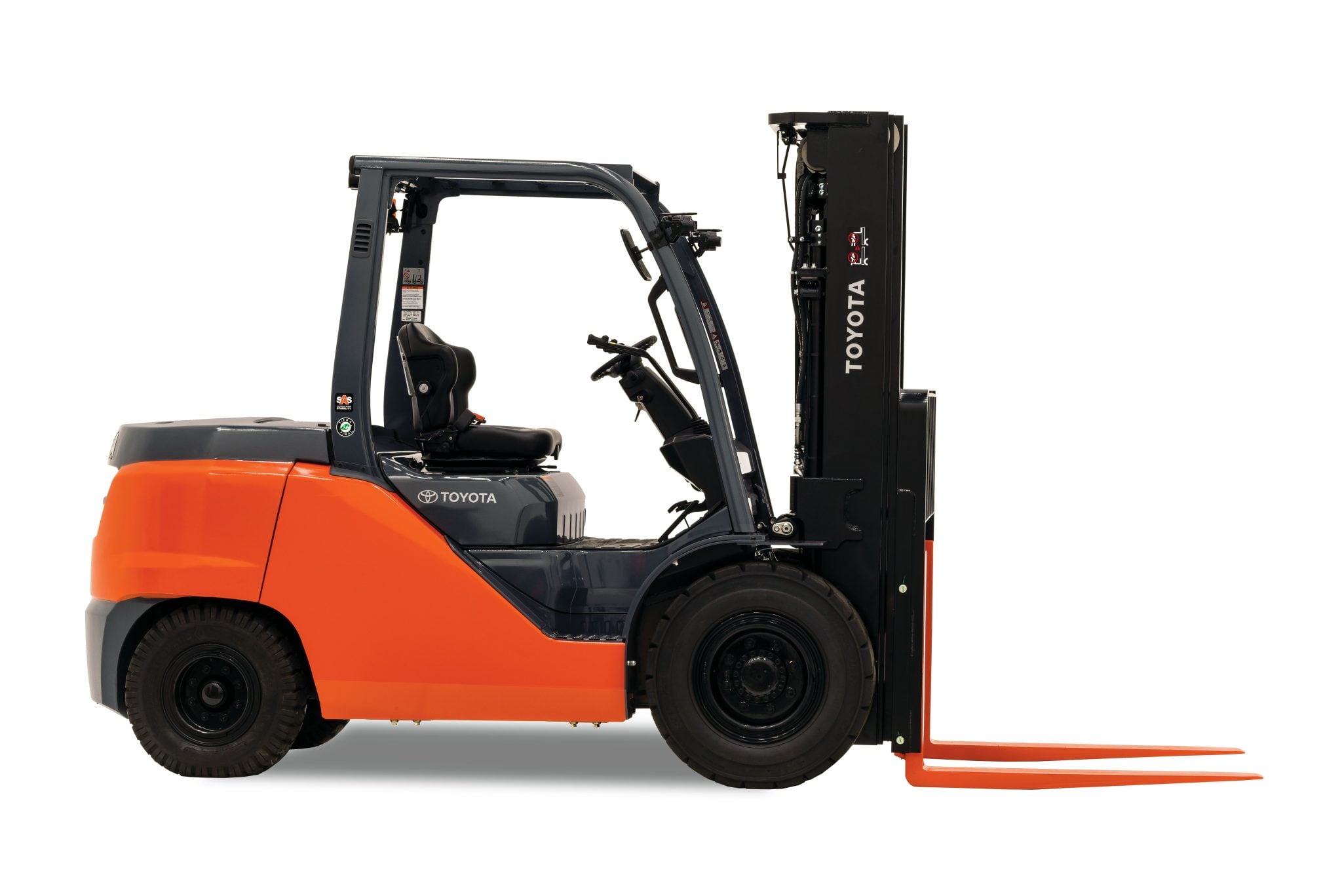 Mid IC Pneumatic Forklift - Image 2
