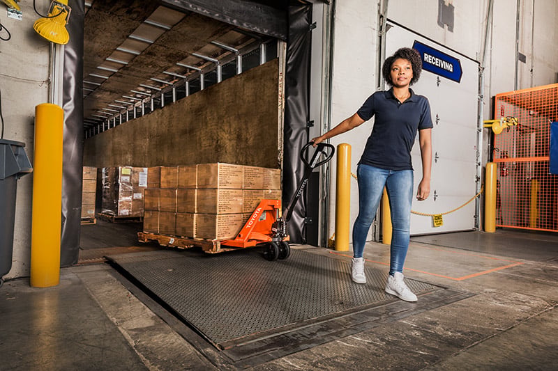 Hand Pallet Jack - Image 4