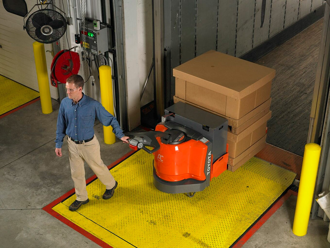 Large Electric Walkie Pallet Jack - Image 5