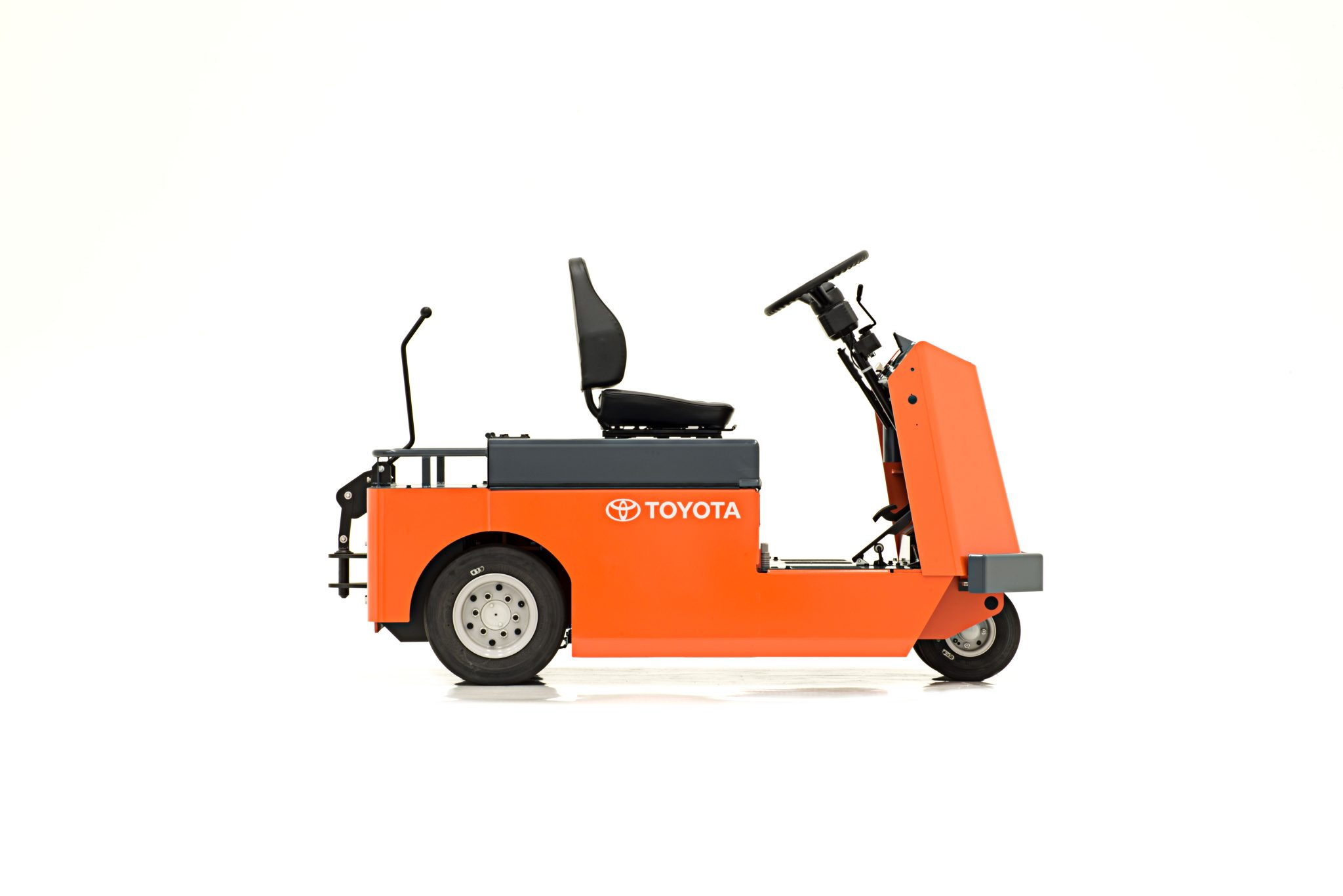 Mid Tow Tractor - Image 5