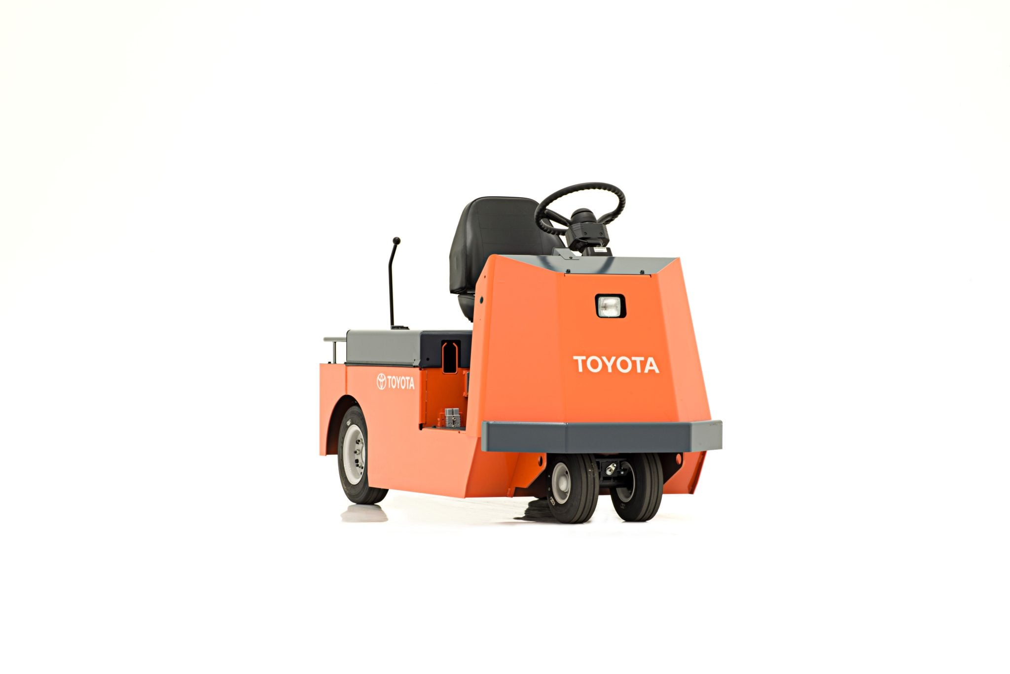 Mid Tow Tractor - Image 4