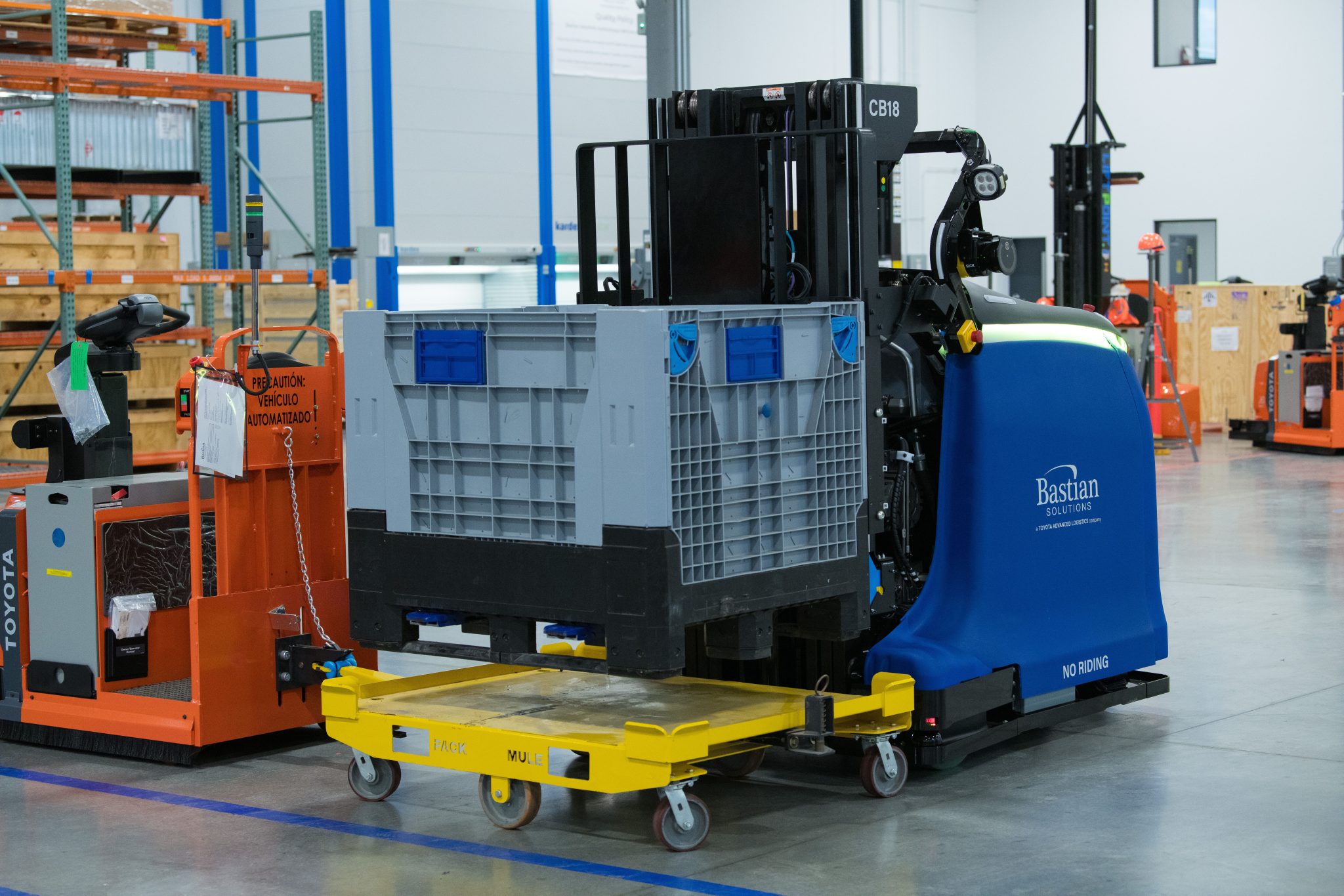 CB18 Automated Guided Forklift - Image 6